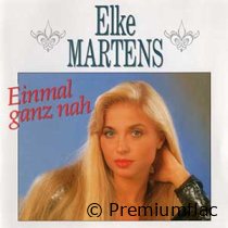 Elke-Martens-Einmal-Ganz-Nah-small